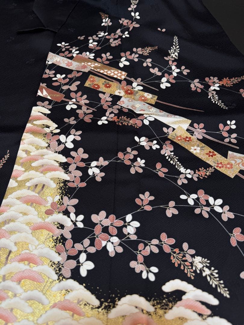 【極美品】京都染匠名門「染の川勝謹製」黒地「松萩文様 舞扇文様」手描き京友禅