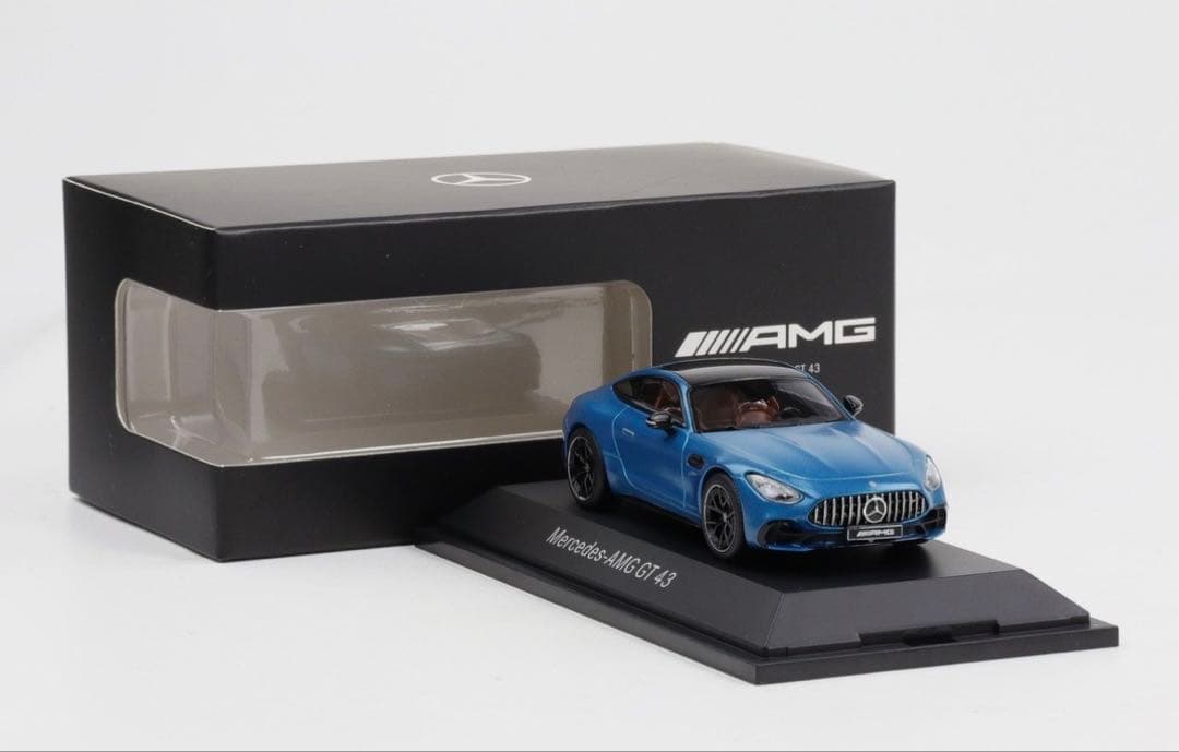 新品 1/43 メルセデス純正 iscale メルセデス AMG GT43 ブル
