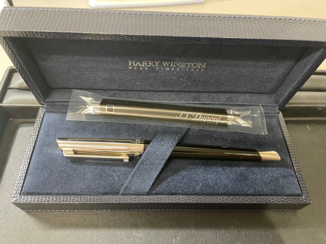 極美品　HARRY WINSTON ハリーウィンストン ボールペン 替え芯未使用