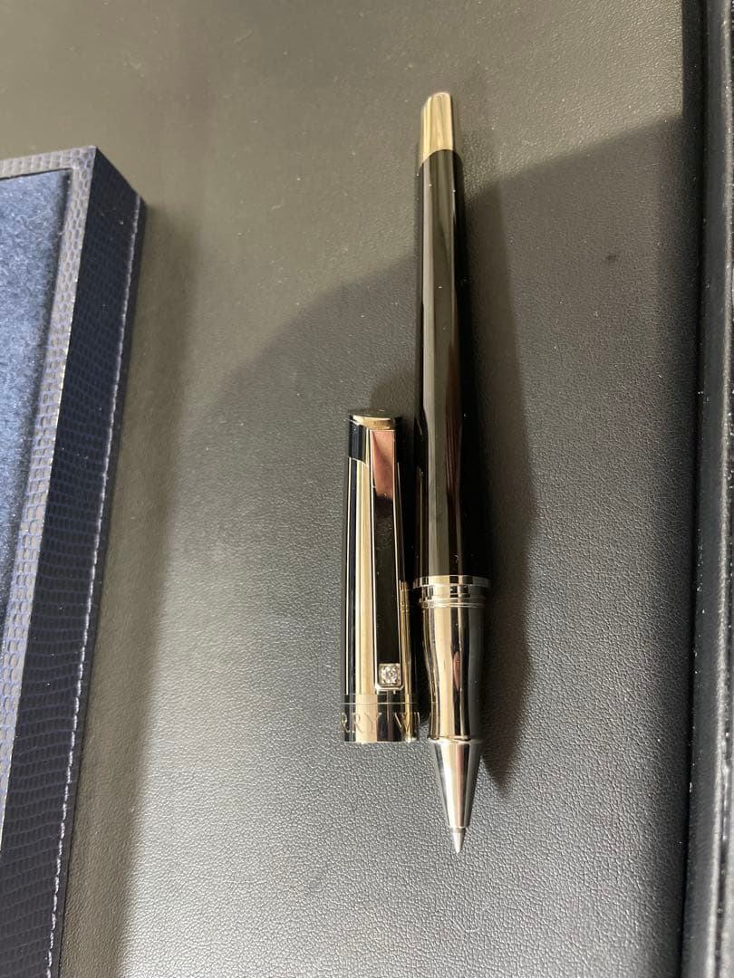 極美品　HARRY WINSTON ハリーウィンストン ボールペン 替え芯未使用