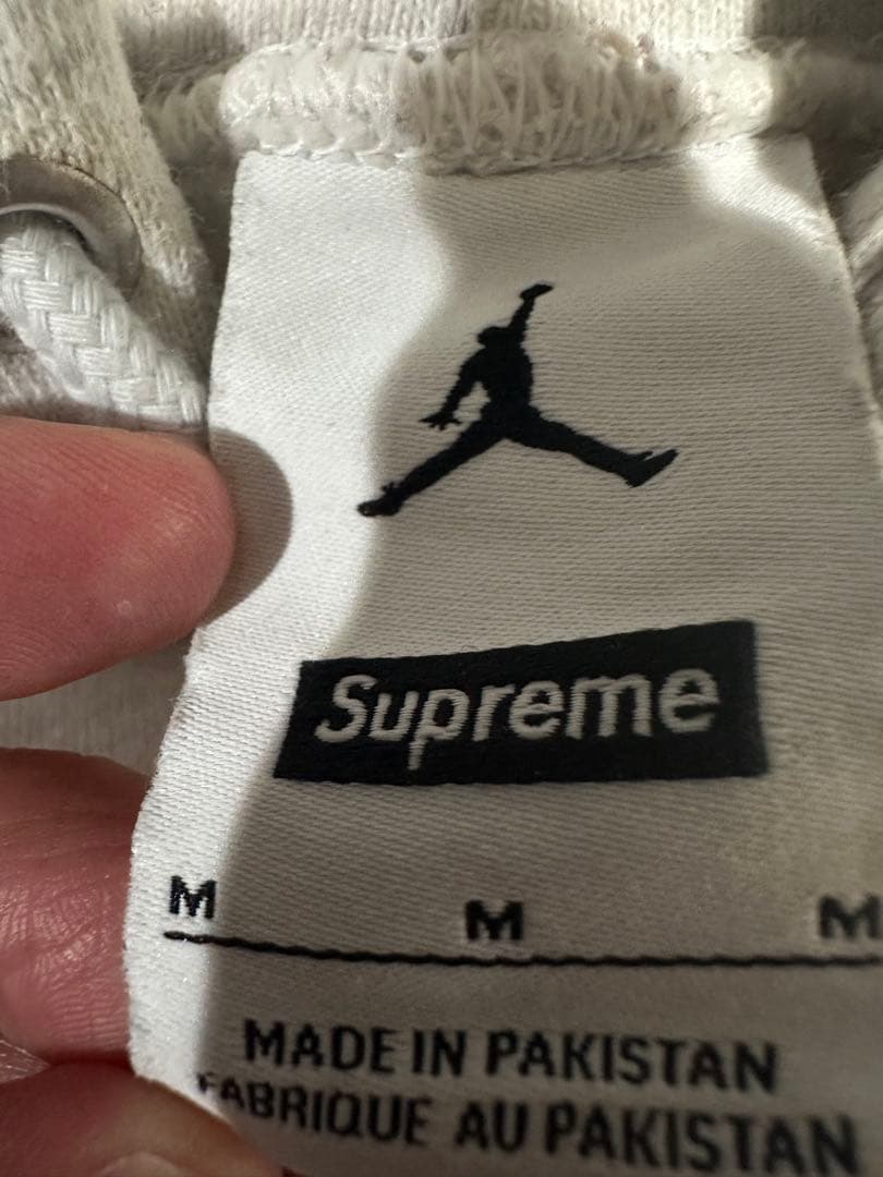 SUPREME JORDAN パーカー グレー Ｍ