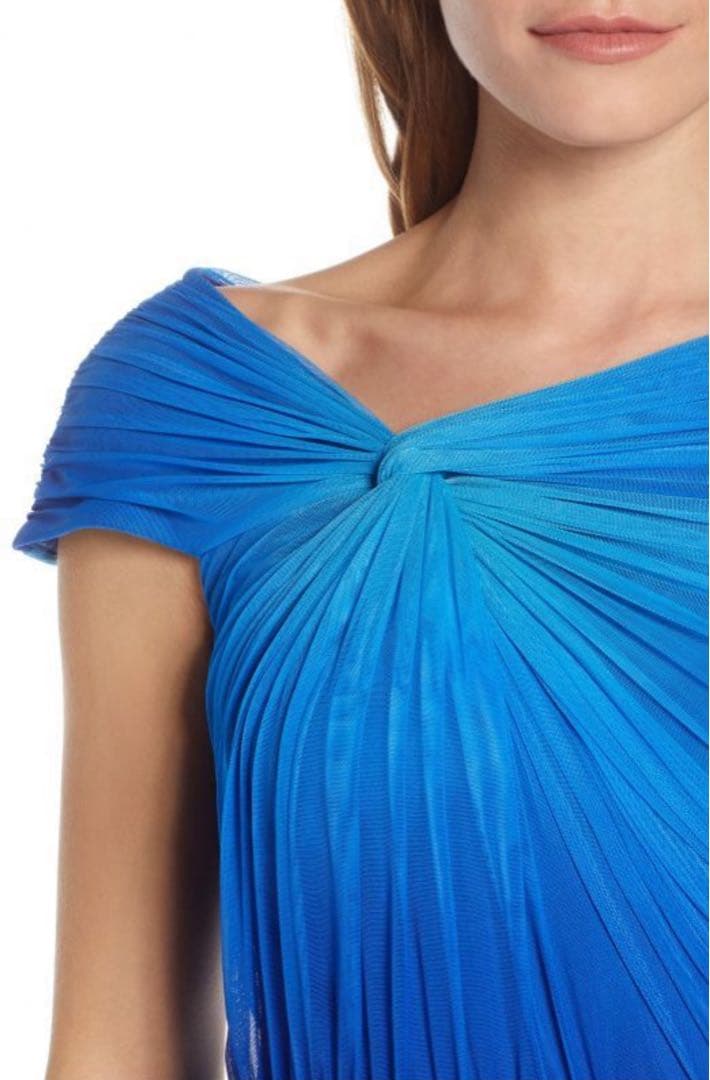 タダシショージ グラデーションブルー オフショルダー ロングドレス