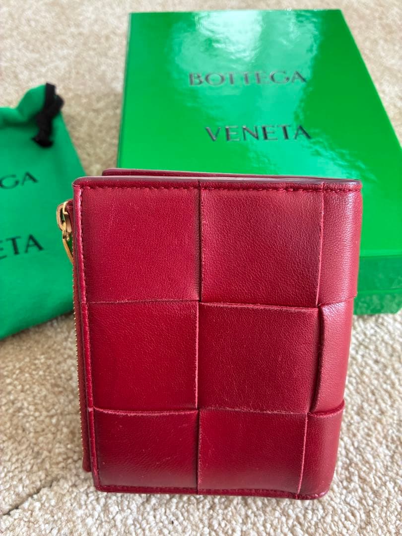 ボッテガヴェネタ カセット 二つ折り 財布 スモール レッド 赤 ミニ財布