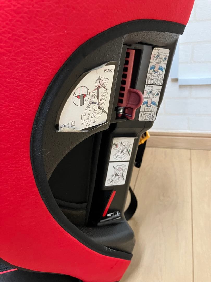 レカロ J1 SELECT カーディナルレッド チャイルドシート