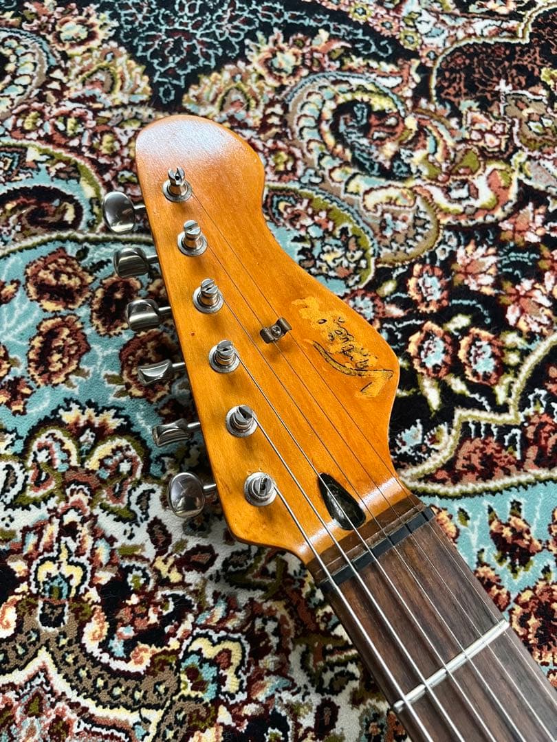 Vintage ストラトキャスター アイボリー