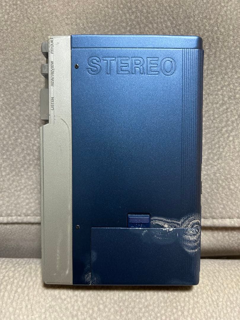 【激安】SONY初代WALKMAN TPS-L2 カバー付き