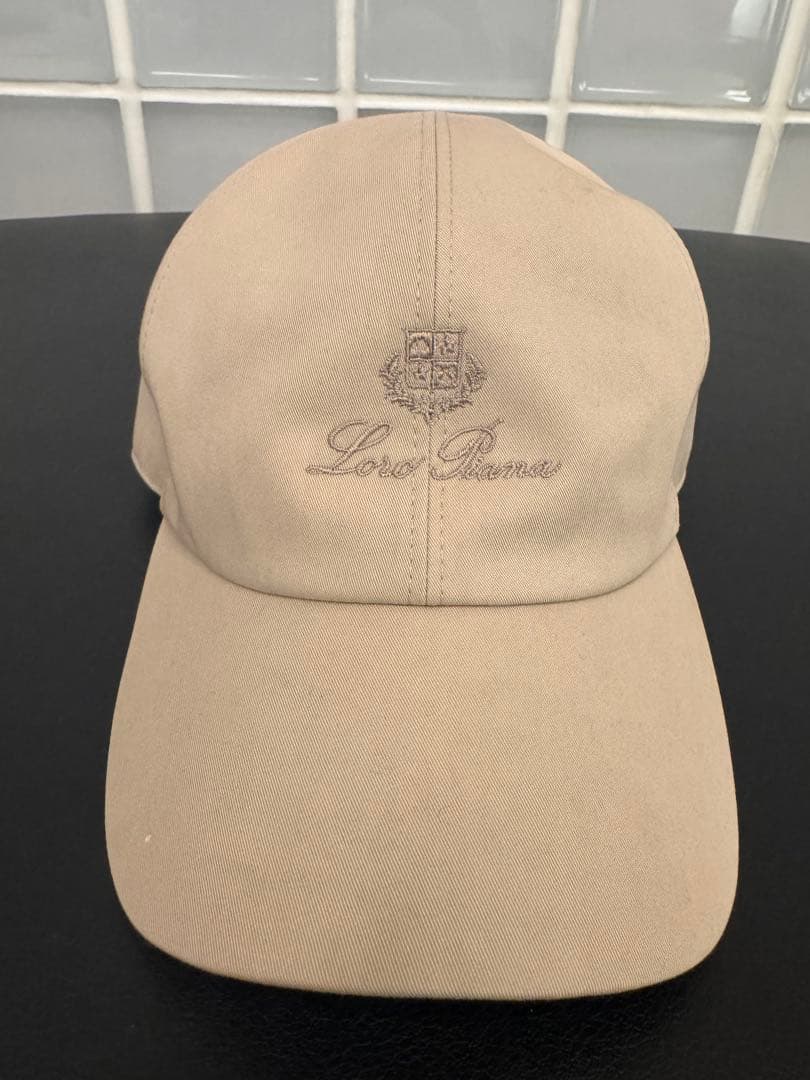 【美品】ロロ・ピアーナ　キャップ　コットン　ラテ色　サイズＬ