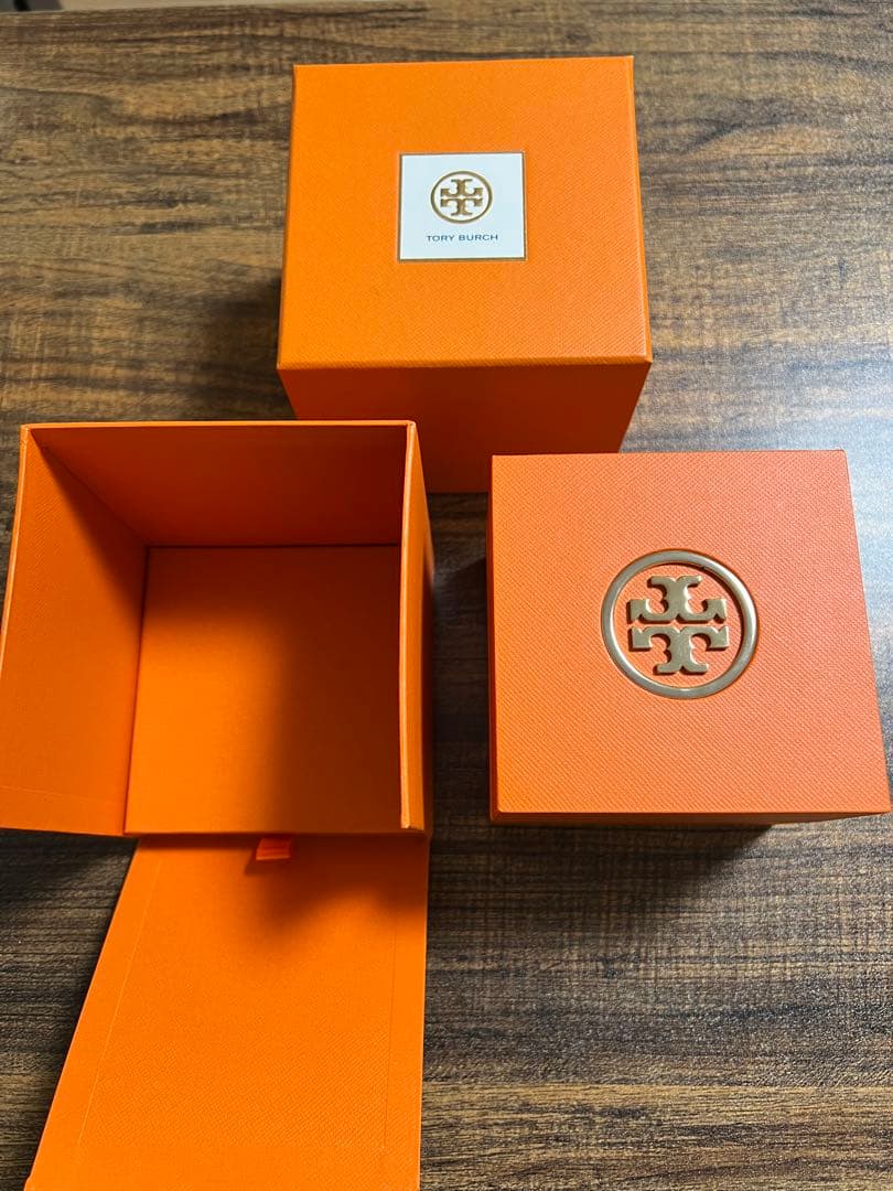 トリーバーチ腕時計 ネイビー レザーベルト 時計 ゴールドロゴ