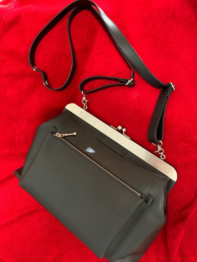 瑠衣　Jean Paul Gaultier 廃盤美品がま口バッグブラック