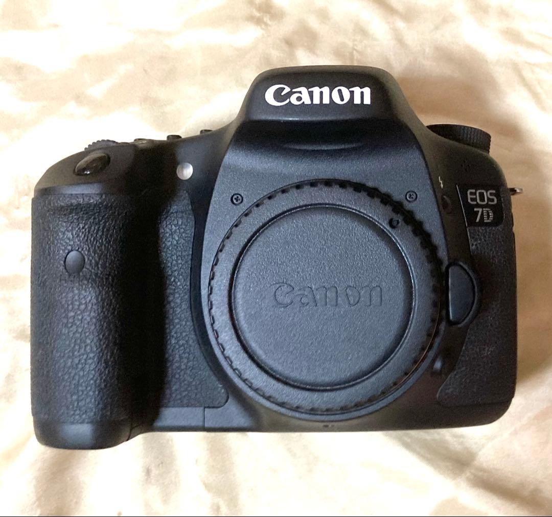 Canon EOS 7D デジタル一眼レフボディー