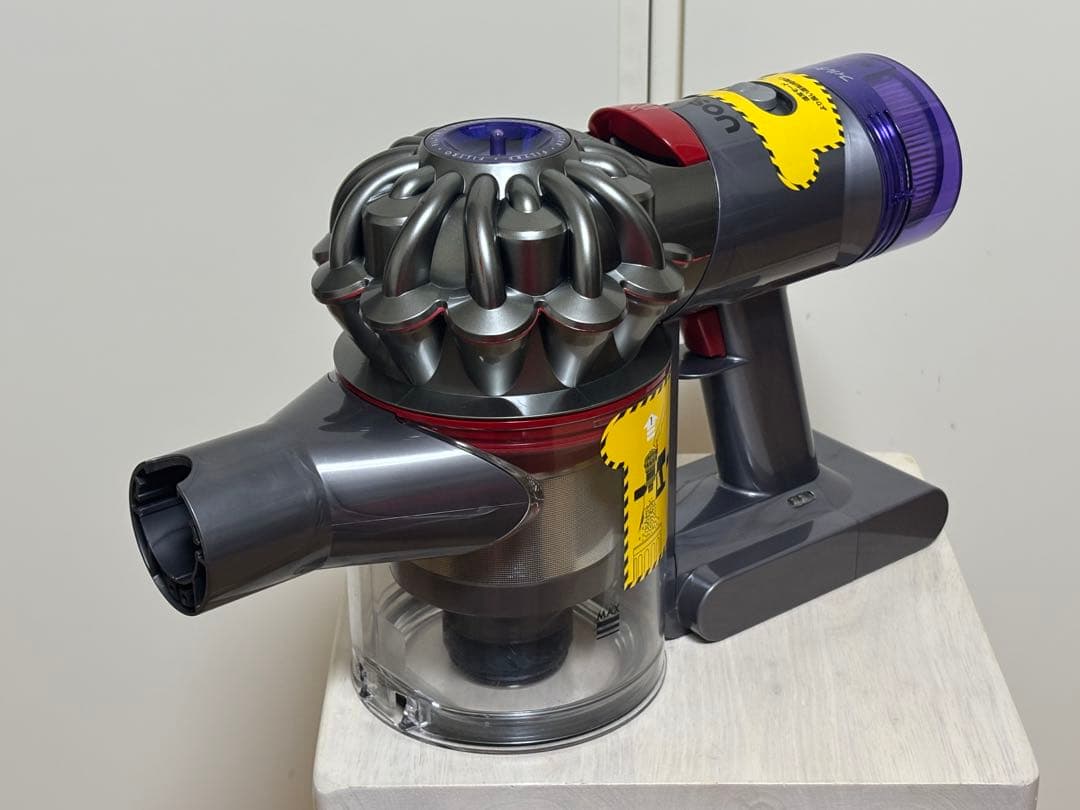 【美品】ダイソン SV10K 本体