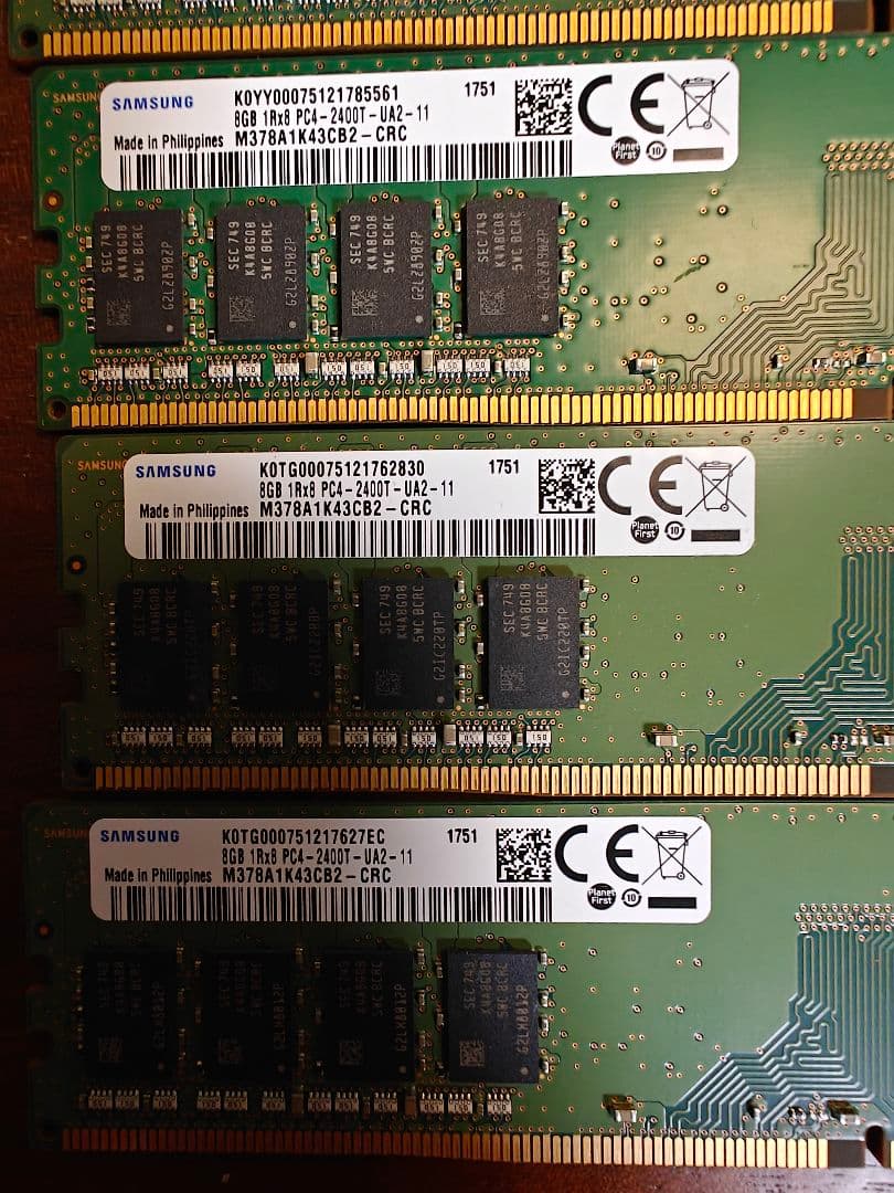 Samsung DDR4 32GB(8GB×4) 2400MHz メモリ 4枚