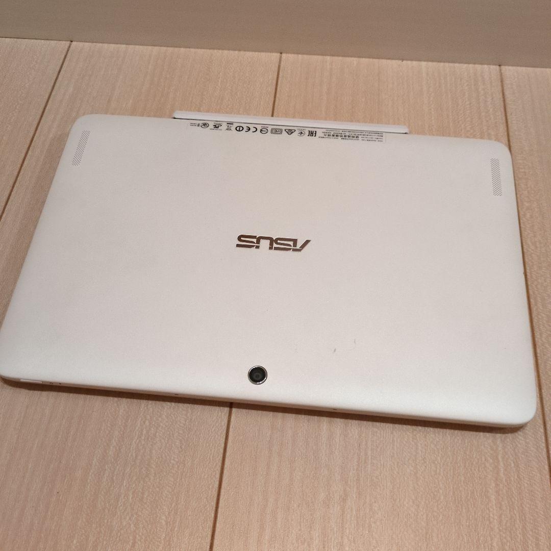 ASUS TransBook T100HA アダプターなし
