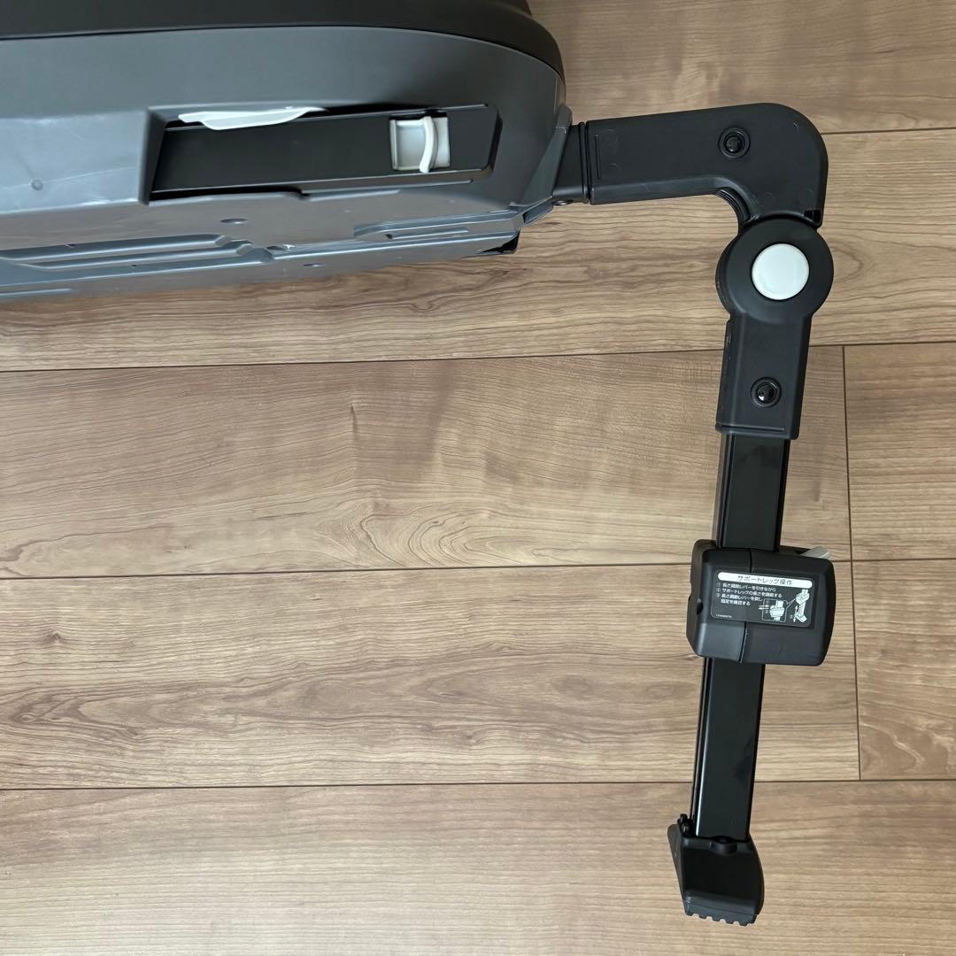 CombiクルムーヴスマートISOFIXエッグショックNeo（西松屋限定モデル）