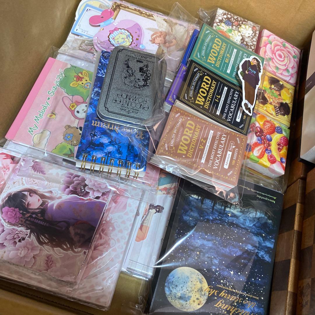 100サイズ 紙モノ コラージュ素材 大量まとめ売り