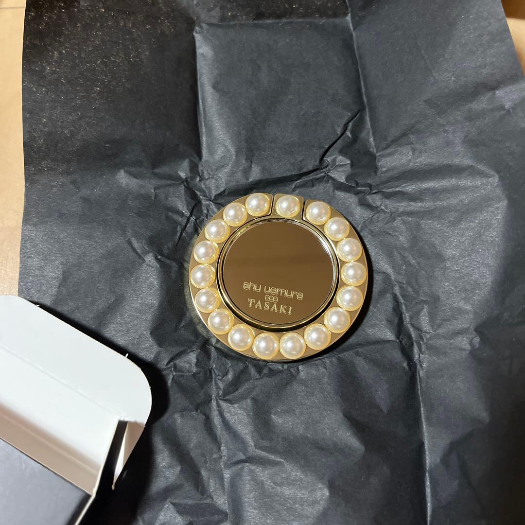 シュウウエムラ　tasaki ノベルティセット