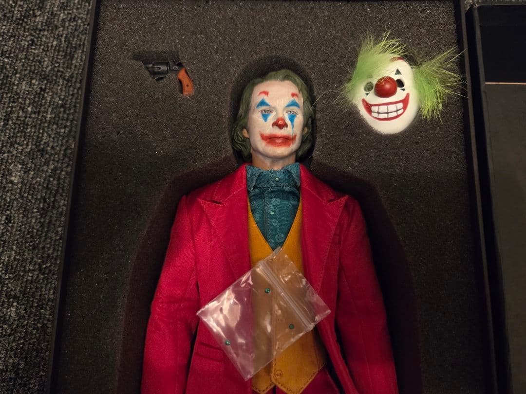 アーサー・フレック ジョーカー ホットトイズ系 SWTOYS 1/6 フィギュア