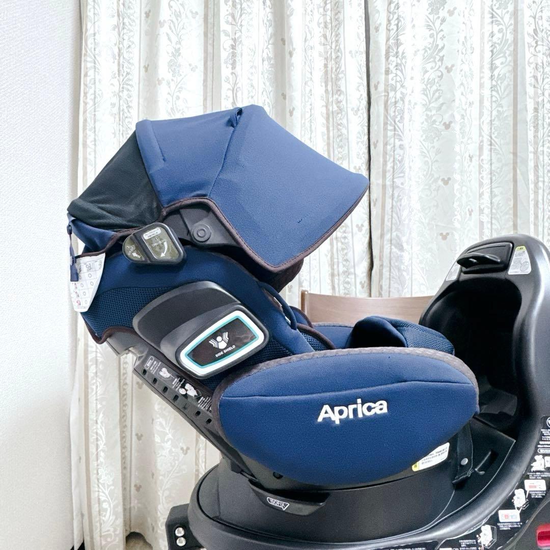 【美品】ISOFIX アップリカ チャイルドシート フラディアグロウ ネイビー