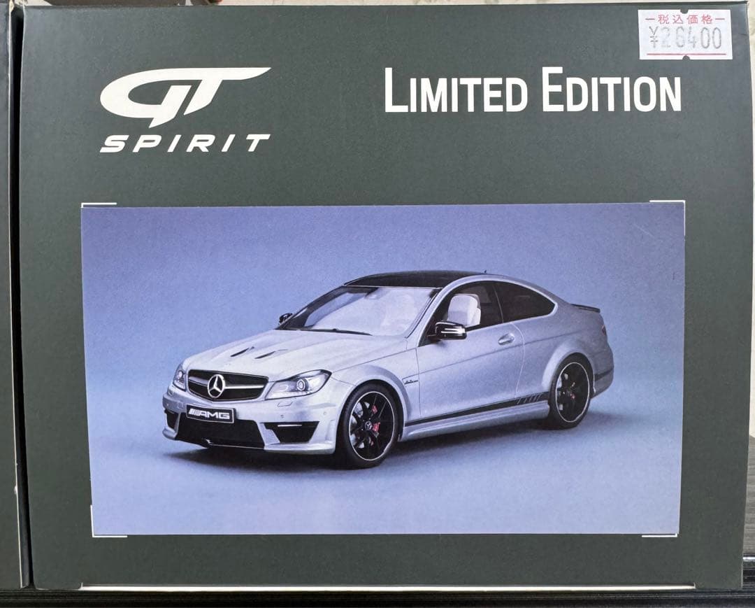 1/18 ミニカー　AMG C63 Sクーペ　e63s