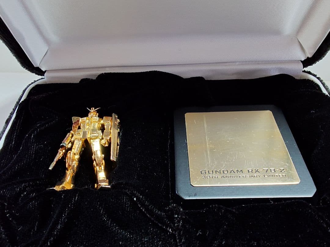 純金メッキ使用　ガンダム　非売品　セブン-イレブンキャンペーン