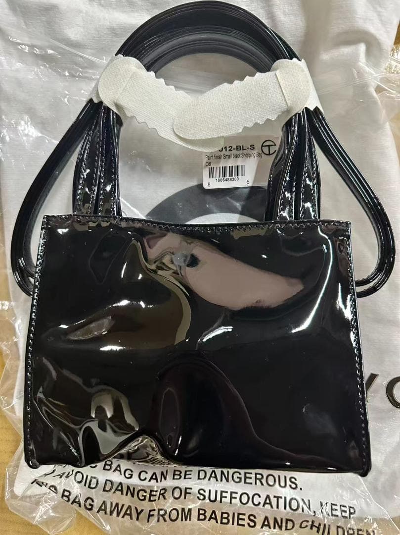 TELFARブラックパテントレザーショルダーバッグ*