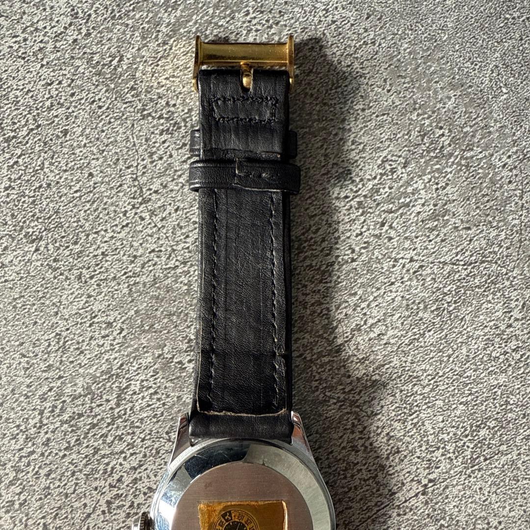 モバード17Jewels手巻き クリームカラー文字盤 箱とタグ付き アンティーク