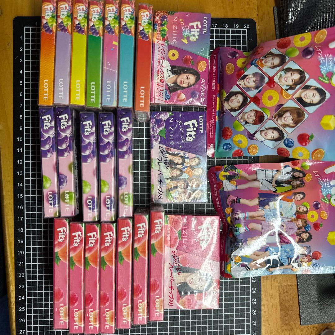 NiziU グッズ　まとめ売り