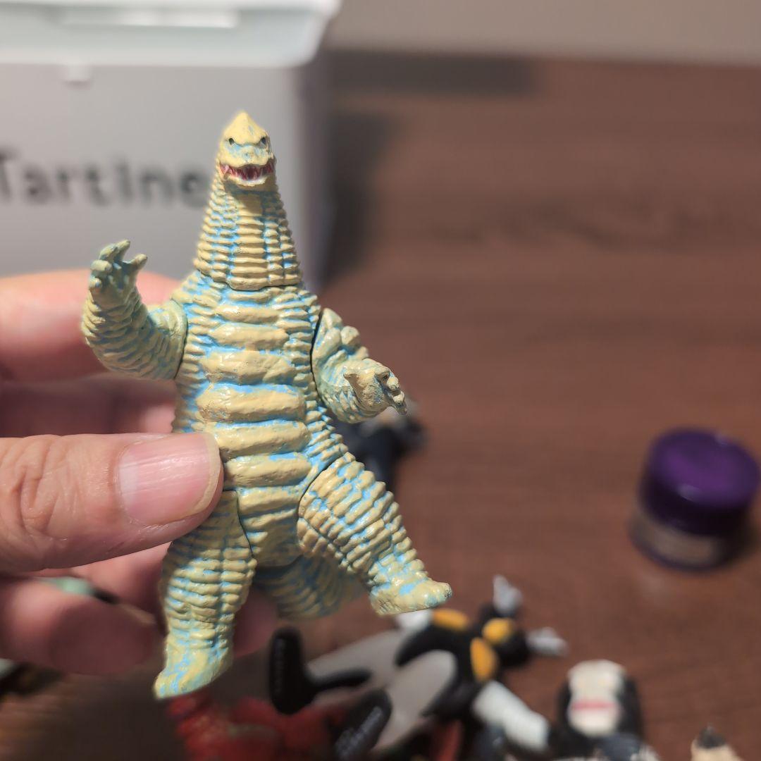 ウルトラマン怪獣フィギュア 13体セット