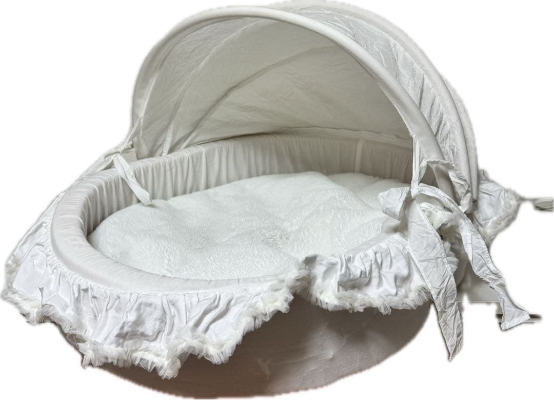 ルイスドッグ Louisdog ベッド 犬用 フリル付き ドーム型 屋根付き