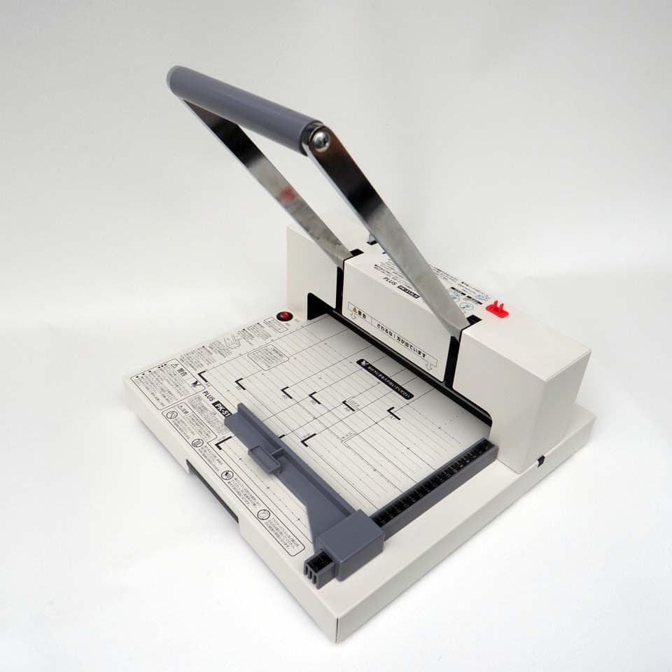 断裁機　プラス　PK-513LN