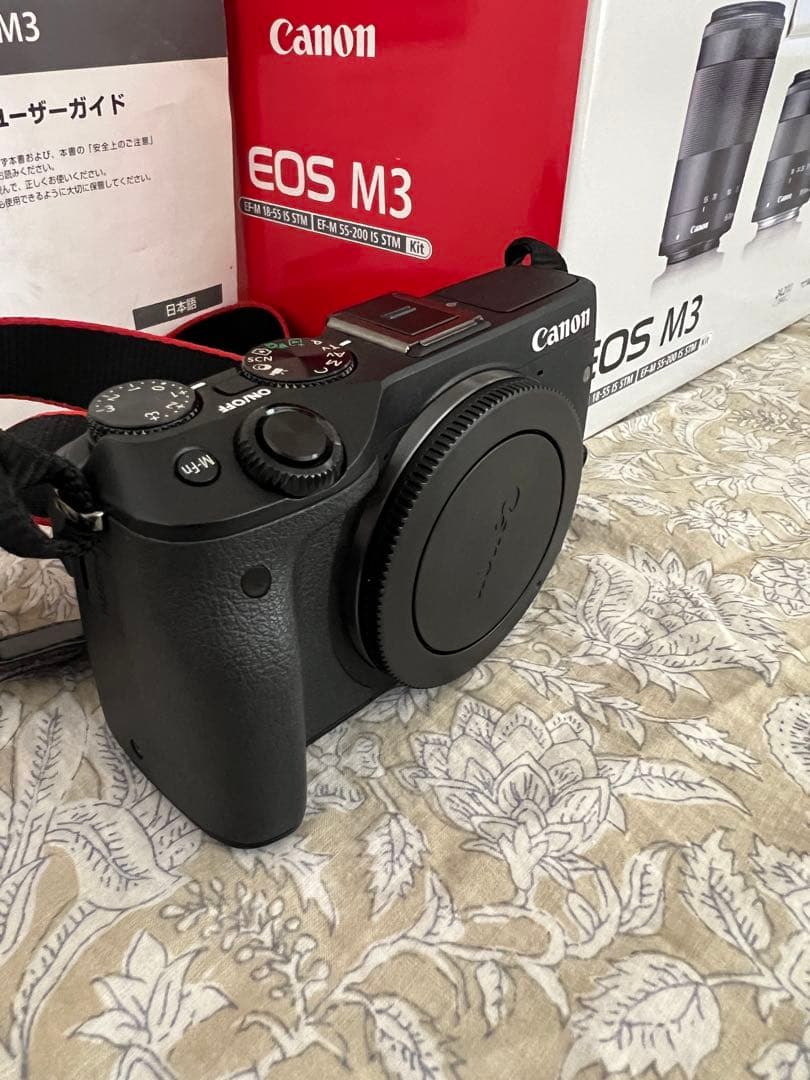 Canon EOS M3 ミラーレス一眼 カメラ
