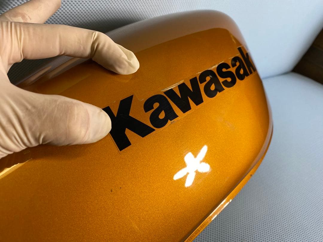 250TR 純正　フューエルタンク　金　キャブ