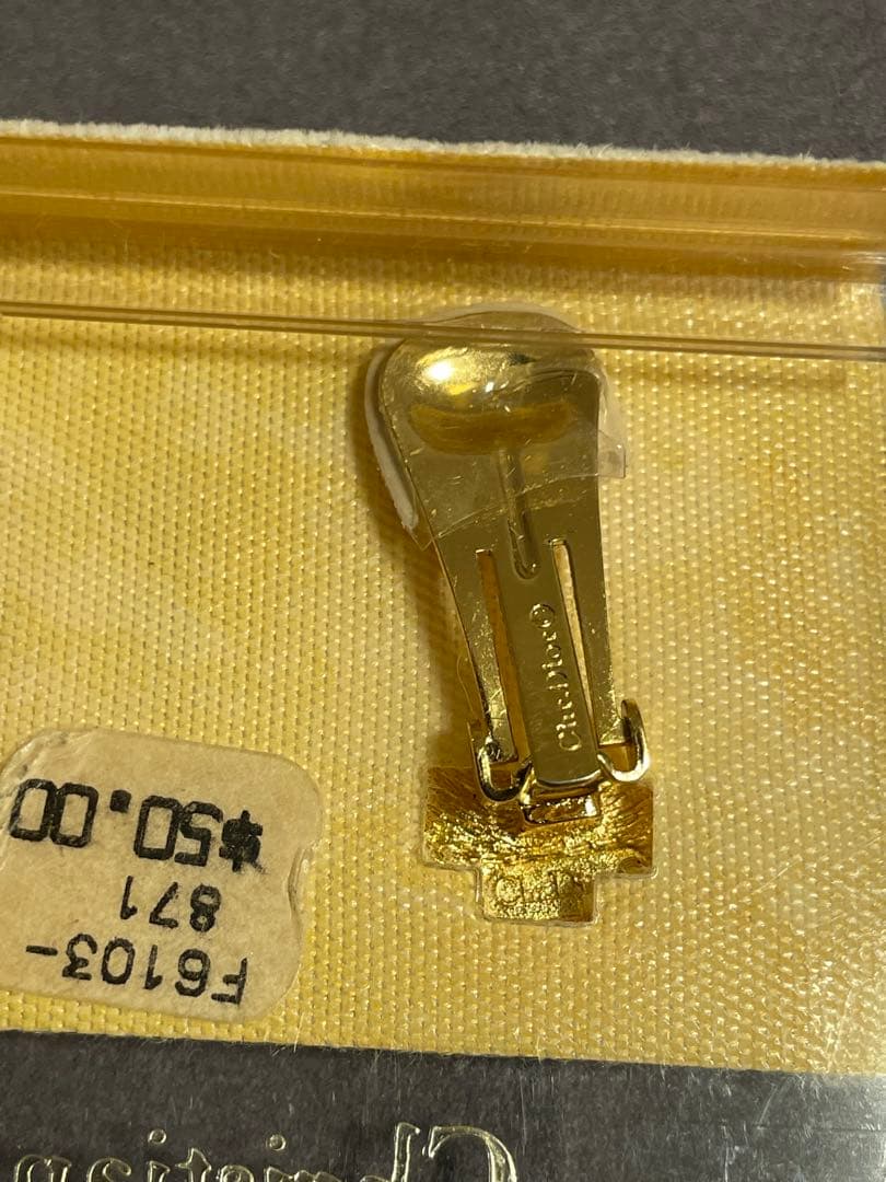 Christian Dior ゴールドブローチ・イヤリングセット【未使用品】
