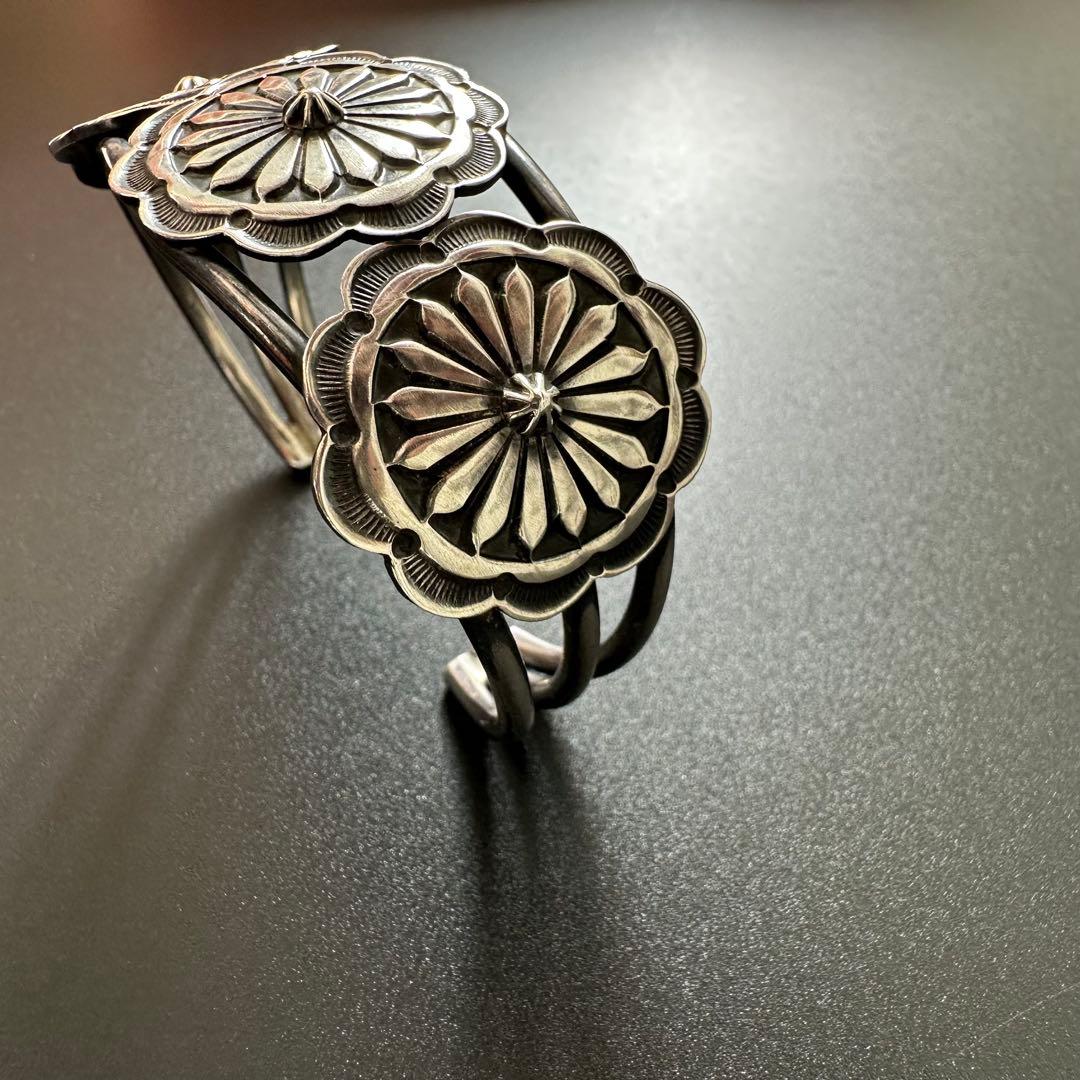 【美品】Navajo Andy Cadman 3連コンチョ バングル