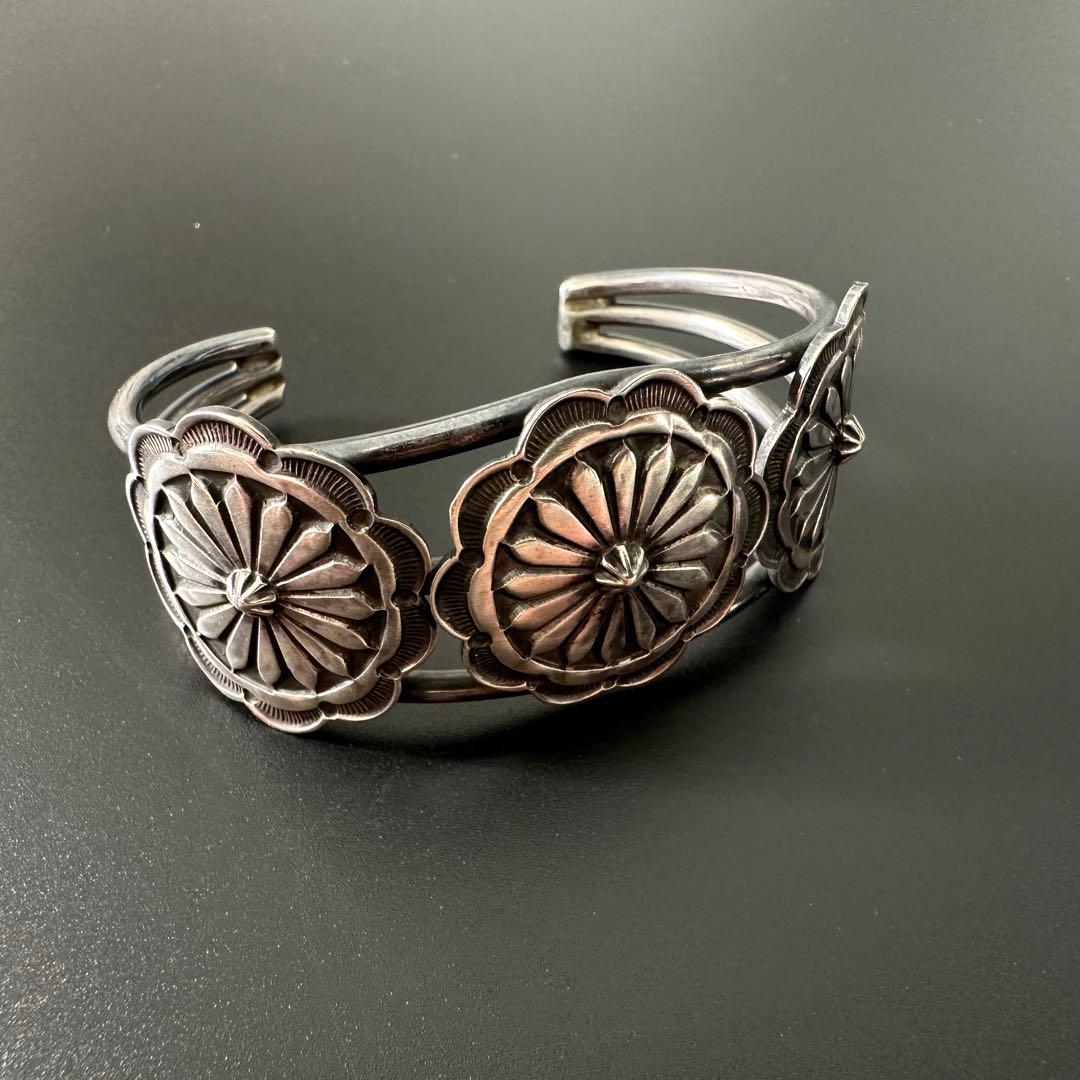 【美品】Navajo Andy Cadman 3連コンチョ バングル