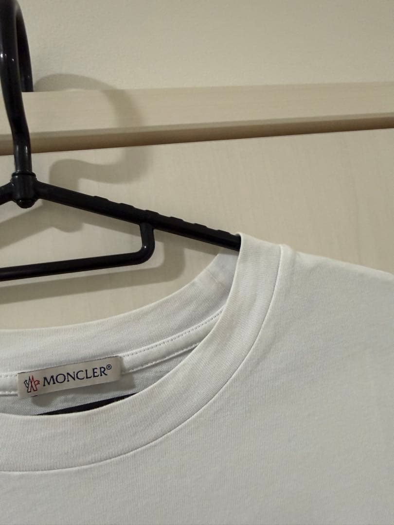 MONCLER ホワイト Tシャツ
