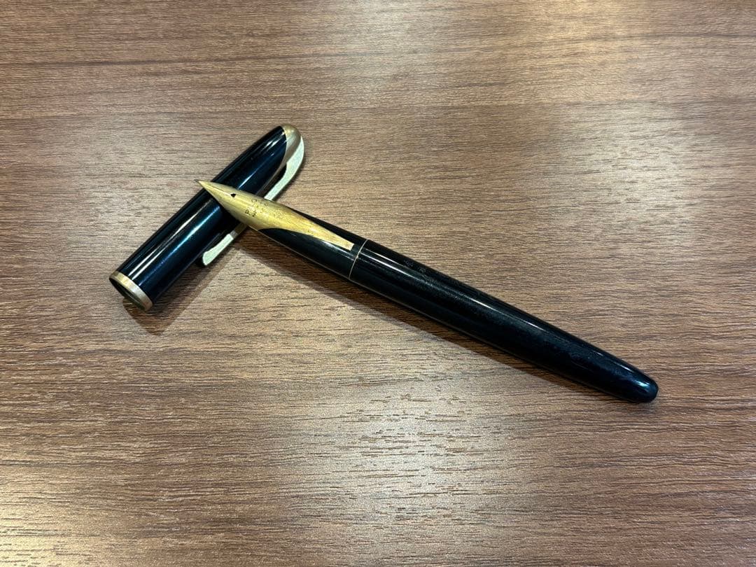 o*f様 希少 PILOT 万年筆 R14K ペン先14k 社名刻印あり sup