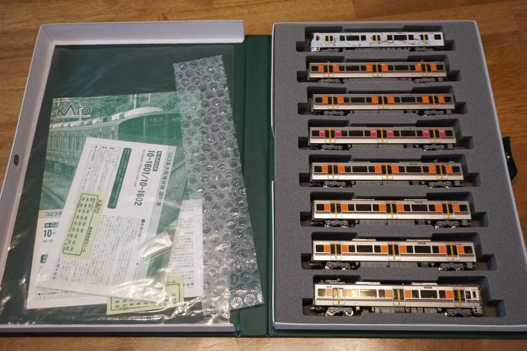 323系 JR WEST Parade Train ラッピング 8両編成