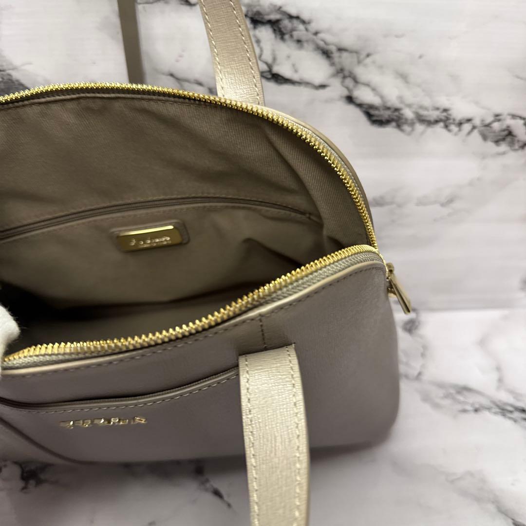 (極美品)大人気、フルラ、サンディー、2wayバック、オールレザー、人気色、金