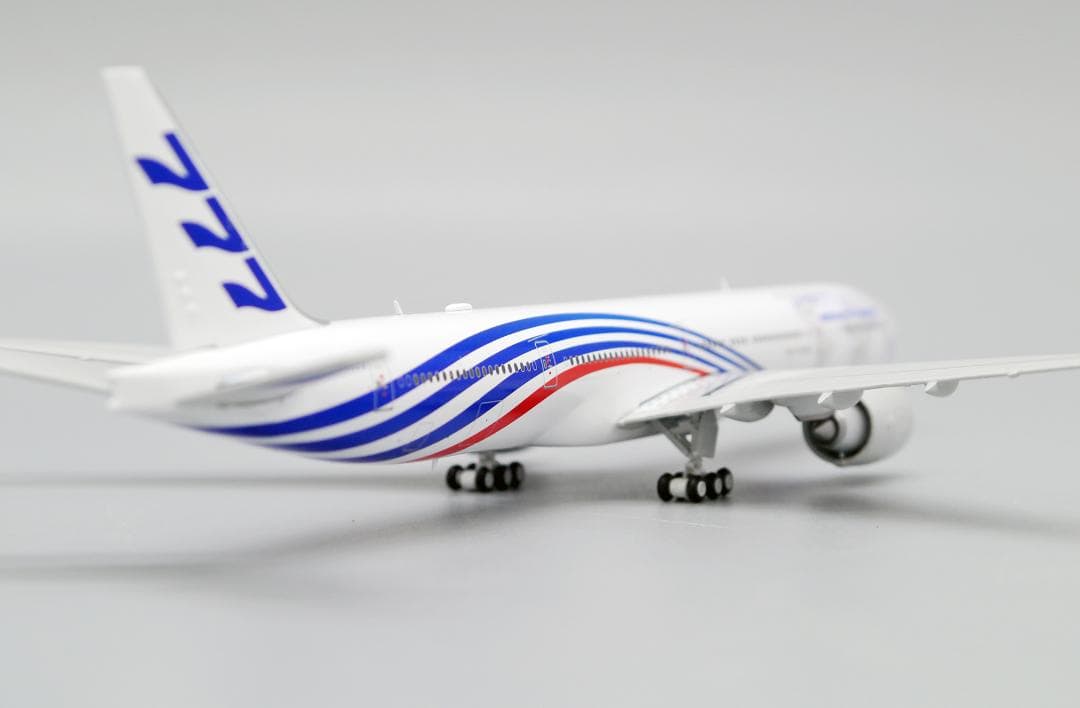 ボーイング 777-300ER N5017V ハウスカラー 1/400
