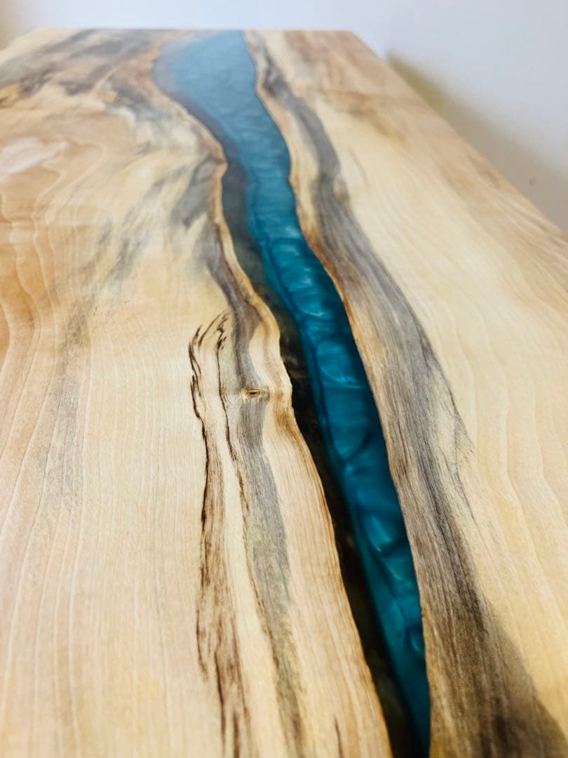 レジンテーブル　ローテーブル 栃　リバーテーブル　アイアン