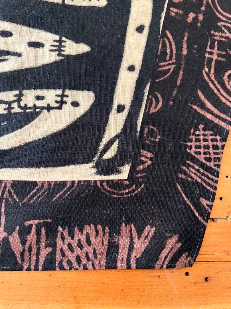 Nemeth ネメス:滲み抜染&着抜プリントバンダナ:ベルトループ装着可:美品