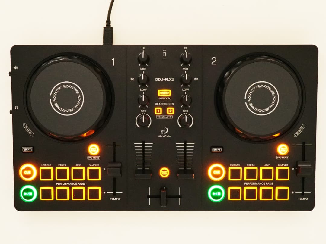 あ*る様 ■美品 AlphaTheta DDJ-FLX2 外箱あり 再出品