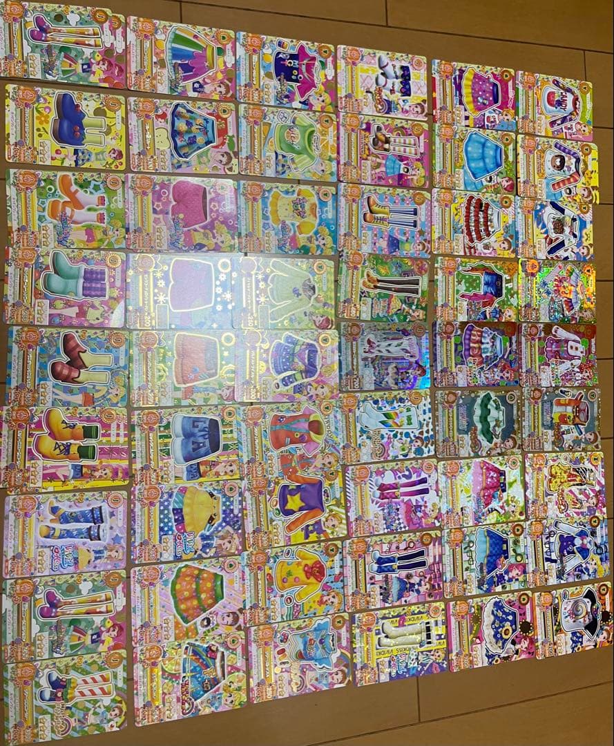 訂正あり‼︎ アイカツカードまとめ売り　約750枚　3月29日まで　早い者勝ち