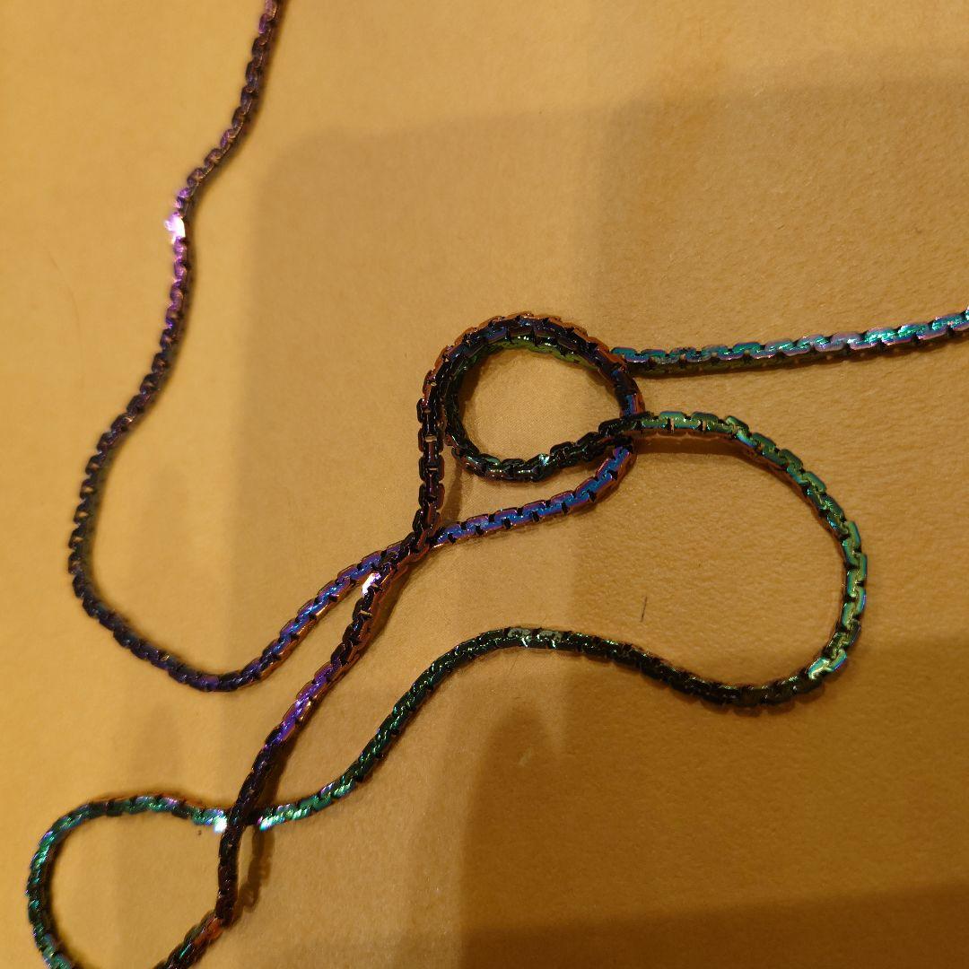 フェンディ　FENDY　airpods エアポッズ　チェーン　ネックレス