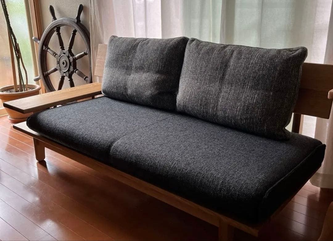 RIKA☆彡出品　HIDA 森のことば　飛騨産業　片肘ソファ