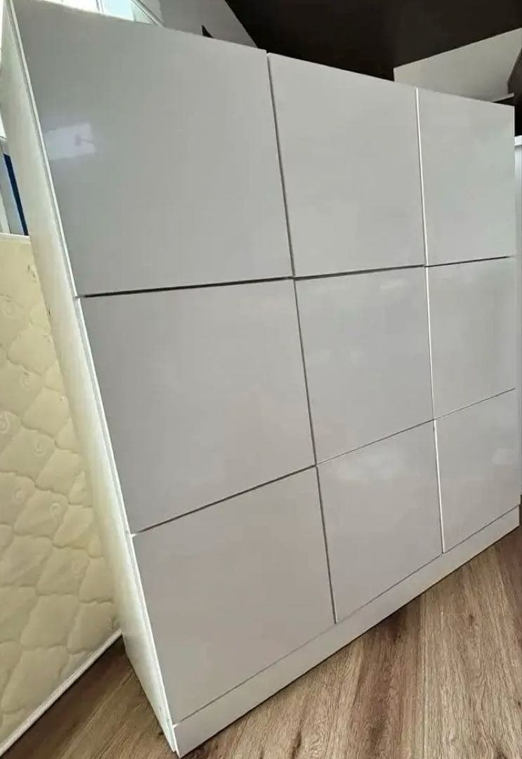 ★ReiRa★さま ホワイト 鏡面　シンプルキャビネット（解体済み）