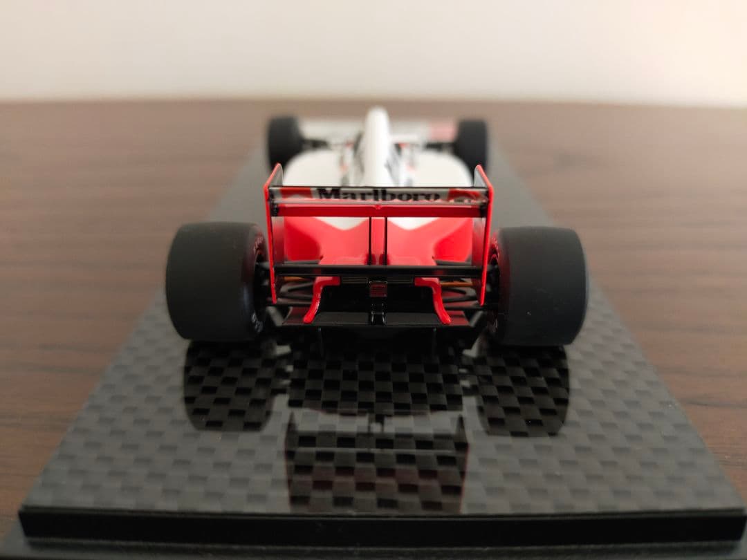 アイドロン 1/43 マクラーレン ホンダ MP4/6 日本GP 優勝 ベルガー