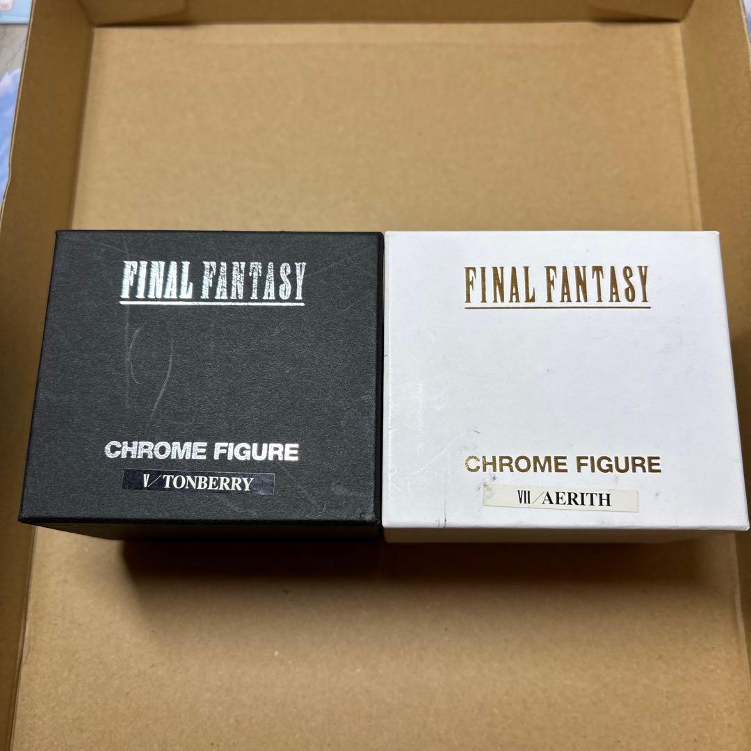 ファイナルファンタジー　クロムフィギュア2体