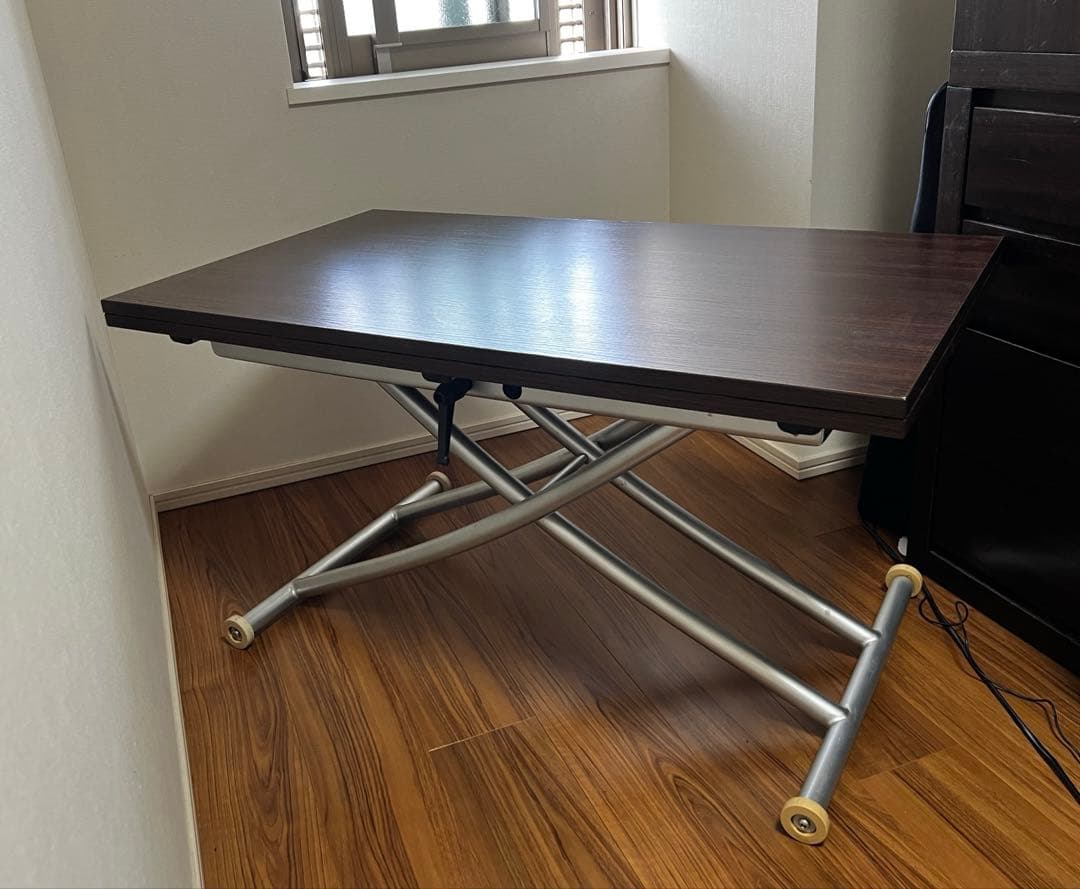 伸縮テーブル　高さ調整可能